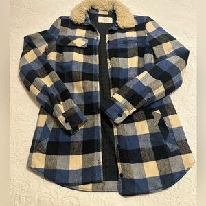 Zara Plaid Quilted lined Shacket with sherpa collar, Small